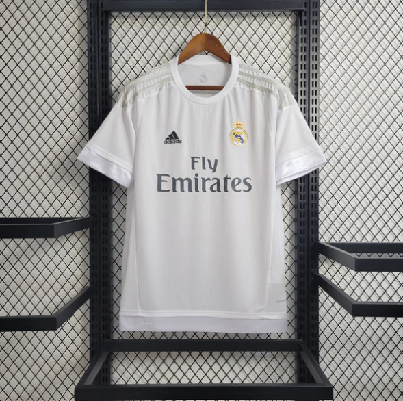 Real Madrid 2015/16 Home