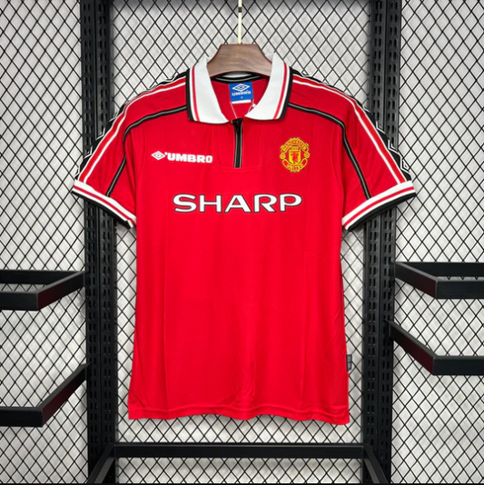 Manchester United 1998/99 Home